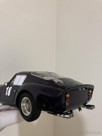 Ferrari 250 GTO 1/18 CMC - 10