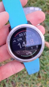 GARMIN vivoactive 3 - 10