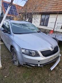 Rozpredám škoda octavia 3 - 10