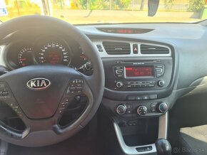 Kia ceed SW combi 1.6benzin rok 2013 - 10