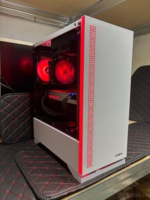 Xeon 14jad/28vlak,8gb vega 64, 16gb ram, 500gb nvme 2tb hdd - 10