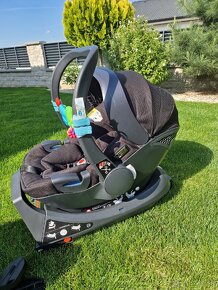 Kočík Moon 3 kombinácia plus isofix báza do auta - 10