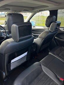 Mercedes Benz ML350 - 10