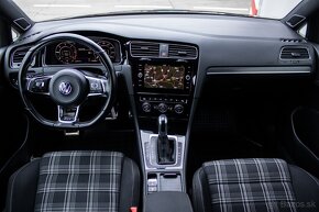 Volkswagen Golf Variant 2.0 TDI BMT GTD DSG - 10