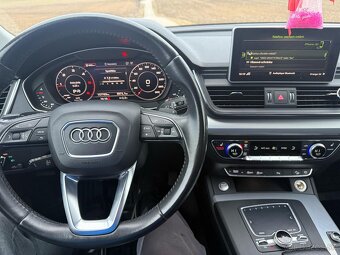 Audi Q5 2.0 TDi - 10