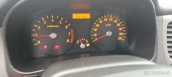 Kia Rio 1,4 - 10