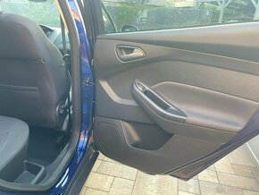 Ford Focus Combi 1.5 TDCi EcoBlue Titanium A/T. - 10