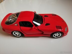 1:18 predam    DODGE  Viper - 10