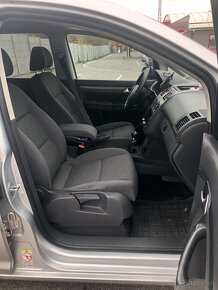 Volkswagen Touran 1.9 TDI 77KW - 10