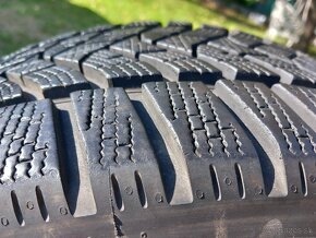 205/50 r17 zimne pneumatiky dunlop - 10