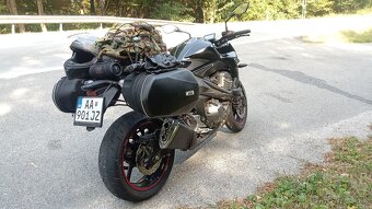 Kawasaki Z800 - 10