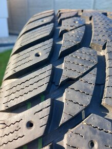 245/45 r19 zimne pneumatiky - 10