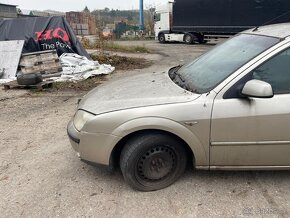 Ford Mondeo 2005 2.0tdci sedan - 10