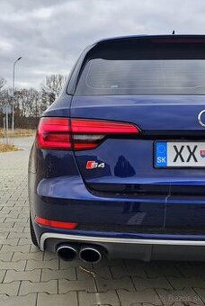 Audi S4 Avant --  122.000 km -- - 10