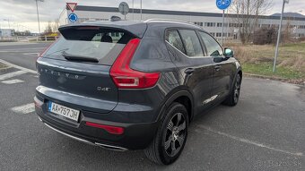 Volvo XC40 D4 A/T 4x4, LED (odpočet DPH) - 10