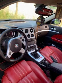 Alfa romeo 159 - 10