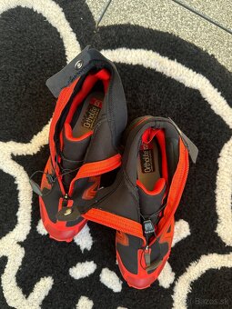 Salomon trail SnowSpike - 10