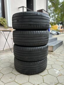 Michelin Pilot Sport 4 225/40/ZR18 92Y - 10