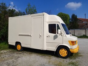 prerobený karavan Meredes-Benz 308D-P - 10