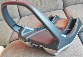 Základňa pod vajíčko PEG PEREGO Belted Base - 10