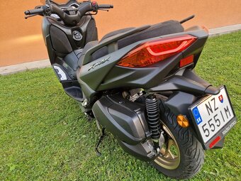 Predám Yamaha Xmax TechMax 300 - 10