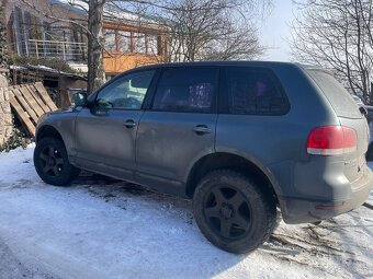 Volkswagen touareg r5 2,5 - 10