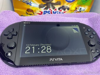 Sony PS VITA PCH-2016 - 10