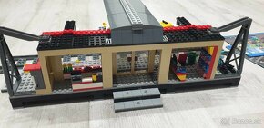 LEGO VLAK 60050 TRAIN STATION - 10