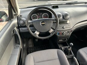 Chevrolet Aveo 1.4 16v Star - 10