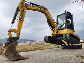 Prenájom - požičanie minibágrov a nakladačov. - 10