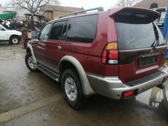 Mitsubishi Pajero Sport - 10