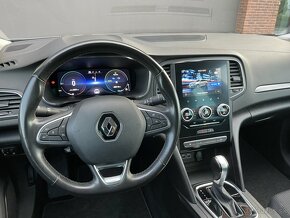 Renault Megane Hybrid, Plug-in, 2020, 30000km - 10