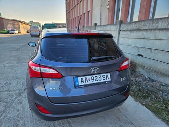 Hyundai i30 combi - 10