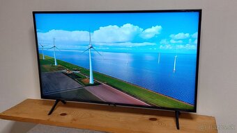 43" QLED 4K UHD Smart TV Samsung (QE43Q60R) - 10