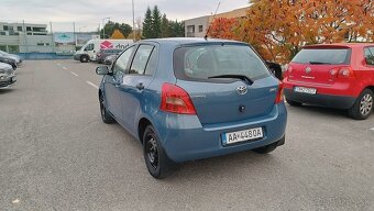 Yaris na predaj len 36000 km... kupené v SR - 10