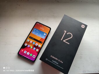 Xiaomi 12 Pro 5G 12/256GB - 10