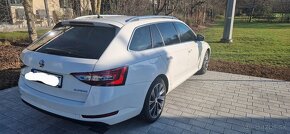 ŠKODA  SUPERB  COMBI  2.0 TDI - L&K  ( 110 kW/150 PS ) - 10