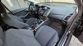 Ford Focus 2013 92 kW klima tempomat senzory 143tkm serviska - 10