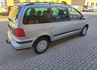 Seat Alhambra 1,9 TDI nafta manuál 85 kw - 10