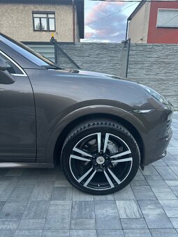 Porsche Cayenne S diesel 4,2 V8 biturbo GTS - 10