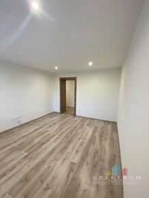 SPEKTRUM REALITY- Na PREDAJ 2 -izbový byt, 57 m2, Handlová,  - 10