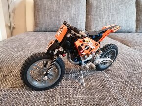 Lego technik - 10