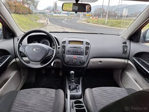 Kia Cee´d 1.6 CRDi VGT LX - 10