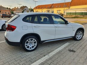 BMW X1 2.0d Xdrive 130kw

  - 10