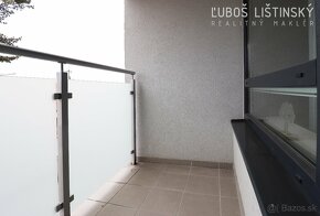 Luxusný 2 izbový byt s balkónom, vlastným kúrením a parkovan - 10