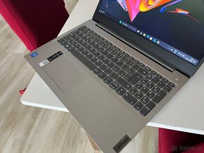 15.6/Lenovo/Notebook/4GB RAM DDR4/128GB NVMe/Intel HD Graf - 10