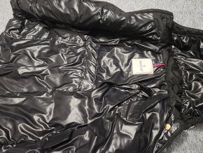 Predam bundu 8-10 rokov Moncler - 10