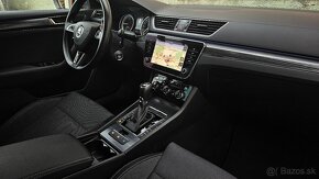 SKODA SUPERB COMBI STYLE 2.0 TDI DSG KESSY LANE AMBIENT - 10