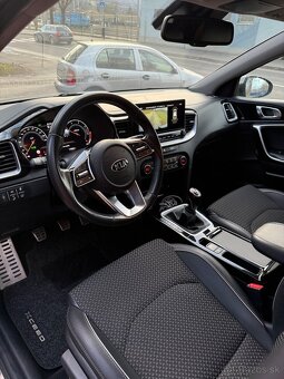 KIA XCeed 1.6 CRDI 100kw Virtual Cockpit,Kamera,LED,R18,Sens - 10