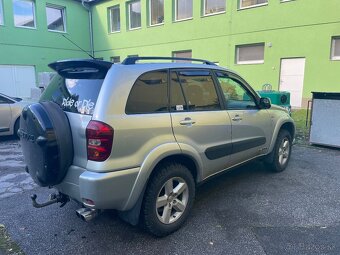 TOYOTA RAV 4 II 2.0ddis 4x4 - 10